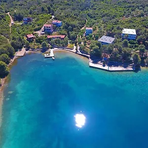 https://hotel-luka.hotelinzadar.com