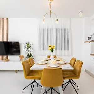  Apartman Golden Smile